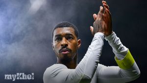 Presnel Kimpembe Makes Emotional Return To PSG After Two-Year Injury Layoff