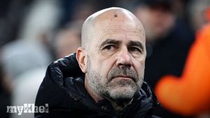 PSV Eindhoven's Peter Bosz Reflects On Unnecessary Late Defeat To Juventus In Champions League