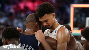 Kevin Durant Devastated For Victor Wembanyama Following Season-Ending Injury Announcement