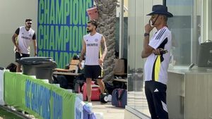 IND vs PAK: Is Virat Kohli Injured? Will the India star play against Pakistan Tomorrow as Ice Pack Image emerges