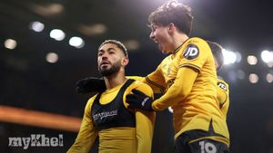 Wolves Triumph Over Aston Villa 2-0 As Matheus Cunha Seals Derby Win
