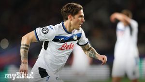 Nicolo Zaniolo Returns To Fiorentina On Loan After Short Stint At Atalanta
