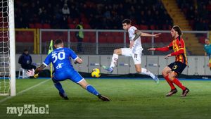 AC Milan Stages Dramatic Comeback To Defeat Lecce 3-2 With Pulisic's Stellar Performance
