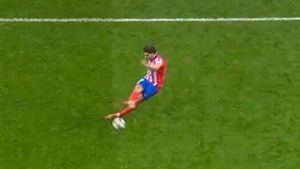 Atletico Madrid vs Real Madrid: Why was Julian Alvarez's Penalty Ruled Out by VAR? Know the Reason