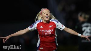 Arsenal Triumphs 4-3 Over West Ham As Chloe Kelly Shines On Her Return