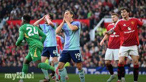 Paul Merson Declares Premier League Title Race Over Following Arsenal's Draw Against Manchester United