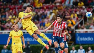 Chivas vs America Highlights: CHI 1-0 AME - Guadalajara beat Aguilas with Caceres Own Goal