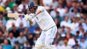 Lawrence targets England white-ball squads after 'alien' Test experience