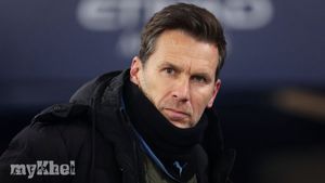 Manchester City Dismisses Coach Gareth Taylor Just Before Women's League Cup Final Against Chelsea