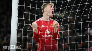 Wayne Rooney Supports Rasmus Hojlund At Manchester United Despite Ongoing Goal Drought