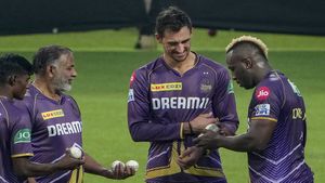 IPL 2025 to see Saliva Use, Ban on Saliva usage lifted after Meeting