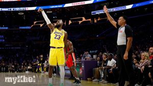 LeBron James Achieves Historic Milestone Of 50,000 Combined Points In Lakers' Victory