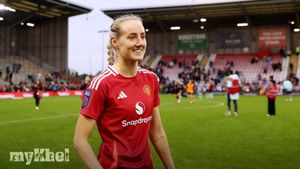 Millie Turner Extends Manchester United Contract To 2028, Celebrating Ten Years With The Club