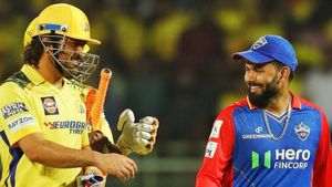 IPL 2025: LSG Captain Rishabh Pant Reveals 'MS Dhoni' Secret Behind His Unorthodox Shots