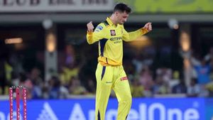 IPL 2025: Chennai Super Kings Triumph Over Mumbai Indians by 4 Wickets In 'El Clasico'