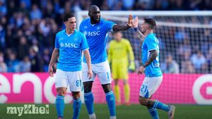Napoli Secures 2-1 Victory Over Fiorentina To End Winless Streak And Pressure Inter
