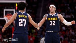 Nuggets End Rockets' Nine-Game Winning Streak In Thrilling NBA Matchup