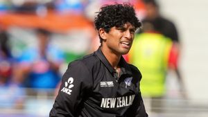 IND vs NZ, Champions Trophy 2025 Final: Will Need to Adapt on Unknown Dubai Pitch, Says Rachin Ravindra