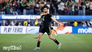 Santiago Gimenez Hails Raul Jimenez After His Brace Secures Mexico's Final Spot Against Panama