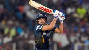 IPL 2025: Shubman Gill Completes 1000 Runs at Narendra Modi Stadium, Becomes 2nd Fastest to Landmark at Single Venue