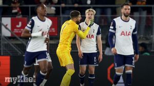 Tottenham's Europa League Hopes Diminished After Narrow Defeat To AZ Alkmaar