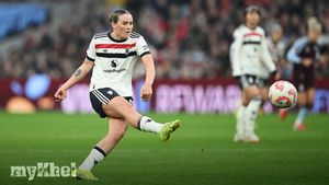 Manchester United Dominates Aston Villa In Women's Super League; Leicester City Triumphs Over Brighton