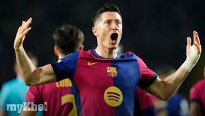 Barcelona's Lewandowski Emphasises Focus On Upcoming Matches Over Champions League Semi-Finals
