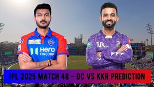 DC vs KKR IPL 2025 Prediction: Who will WIn Delhi Capitals vs Kolkata Knight Riders Today Match?