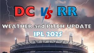 DC vs RR Weather and Pitch Update, IPL 2025: Arun Jaitley Stadium Rain Prediction, Dew Factor, Pitch Report