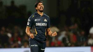 RCB vs GT, IPL 2025: Ishant Sharma creates Unthinkable IPL Record with Rajat Patidar's Wicket