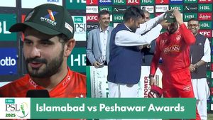 PSL 2025: Islamabad United vs Peshawar Zalmi Man of The Match, Award Winners, Post-Match Presentation Ceremomy of Match 5