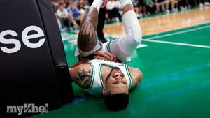 Celtics' Jayson Tatum Listed As Doubtful Following Injury From Magic's Physical Play