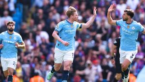 Manchester City 5-2 Crystal Palace: De Bruyne inspires turnaround to boost Champions League hopes
