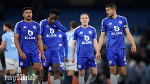 Van Nistelrooy Concedes Leicester City Faces Inevitable Relegation After Defeat To Manchester City