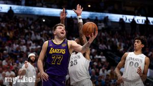 Luka Doncic Nears Closure On Dallas Mavericks Exit Following Emotional Return With Lakers