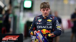 Mercedes Team Principal Toto Wolff Confirms No Discussions With Max Verstappen For Future Switch