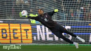 Conceicao Commends Udinese Fans For Their Incredible Support Of Injured Maignan