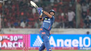 MI vs LSG IPL 2025: What Was The Turning Point As Mumbai Breeze Past Lucknow By 54 Runs?