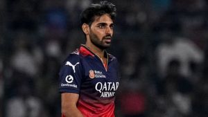 DC vs RCB IPL 2025: Bhuvneshwar Kumar Beats Piyush Chawla To Claim 2nd Position In Elite List