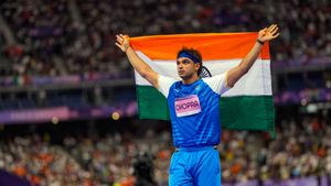 'Hurt And Angry' - Neeraj Chopra Issues Strong Statement After Receiving Abuse For Arshad Nadeem Invite