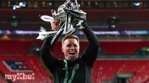 Newcastle United's Eddie Howe Calls For Full Focus On Champions League Qualification After EFL Cup Triumph