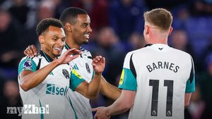 Newcastle United's Jacob Murphy Urges Team To Maintain Pressure For Champions League Qualification