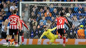 Rangers Show Proper Performance Against Athletic Bilbao Despite Red Card Setback