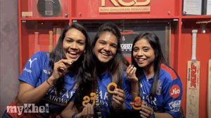 RCB Launches Innovative Campaign To Teach Kannada Using Jilebis For Fans