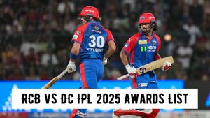 IPL 2025: RCB vs DC Awards List, Player of the Match, Stats, Post-Match Presentation