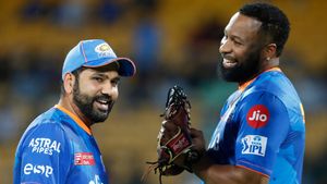 IPL 2025: 'Don’t Judge on Couple of Low Scores' – Kieron Pollard Backs Rohit Sharma to Come Good Ahead of LSG vs MI