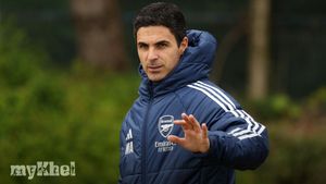 Arsenal Must Give Their All To Overcome PSG In Champions League Semi-Final
