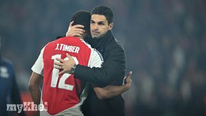 Arsenal Players Express Emotion After PSG Defeat, Mikel Arteta Comments