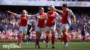 Arsenal Clinches Second Place In Women's Super League After Thrilling Win Over Manchester United