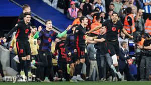 Barcelona Confident Of Champions League Success Next Season, Claims Ronald Araujo